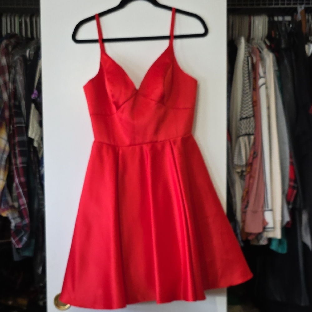 HEBEOS Red Satin Mini Dress